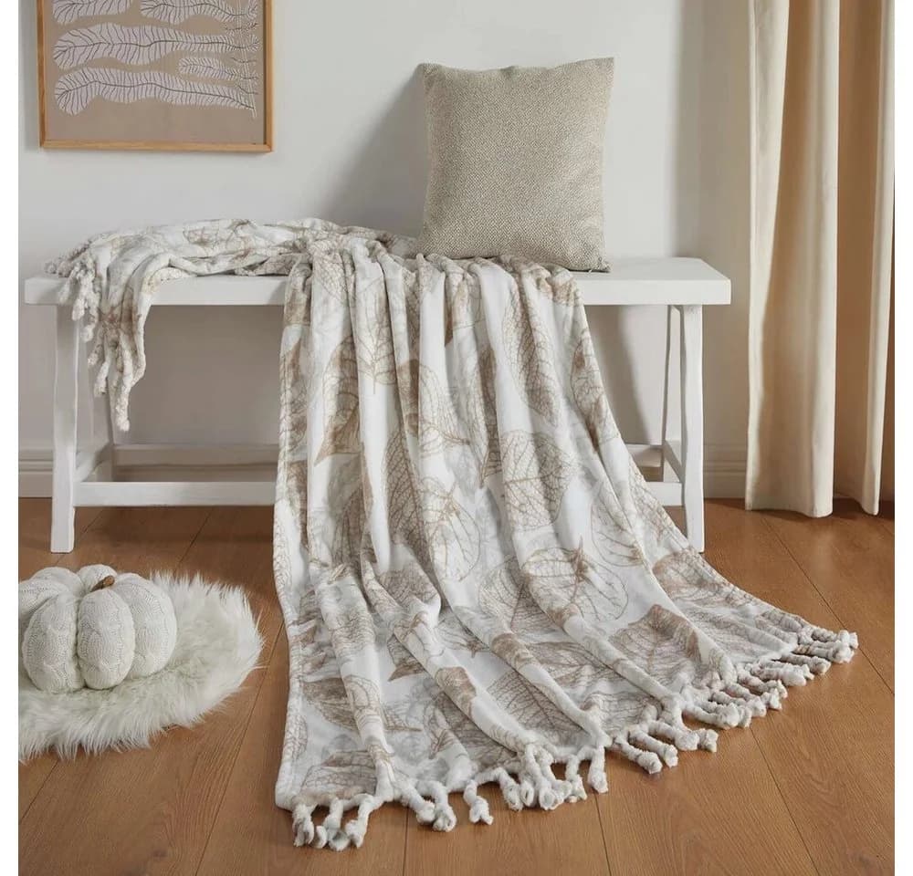 Home-trends24.de Wohndecke Kuscheldecke Blätter Weiß Fransen