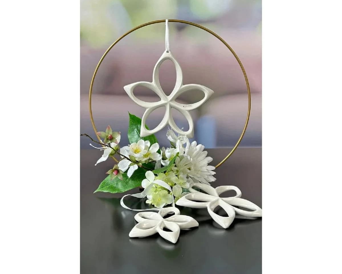 TIZIANO Dekohänger Blume Lorina creme-weiß – Keramik Hängedeko - Bild 3