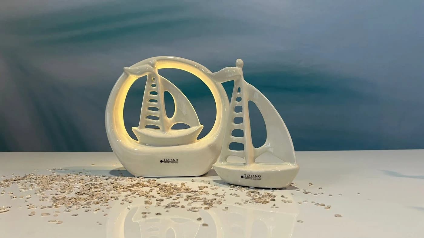 TIZIANO Dekoboot Casali im Ring LED creme-weiß