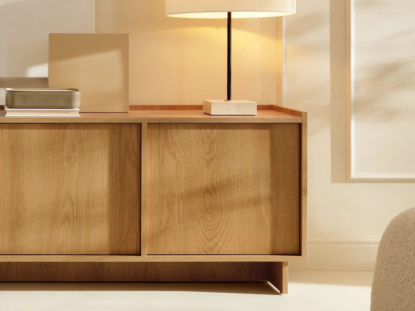 yourhouse24 TV Lowboard YOSHI Eiche Carmel Minimalistisch - Bild 4
