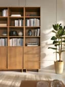 yourhouse24 Bücherregal YASUMI Schmal Eiche Carmel Modern Bild 1