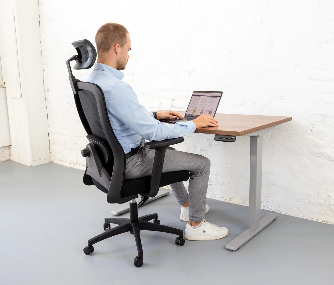 Ergolutions Bürostuhl LINO Ergonomisch, 5 Jahre Garantie, 120 kg Traglast, Weiche Rollen