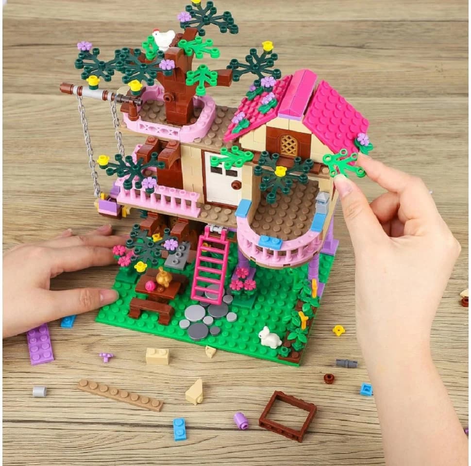 COIL Baumhaus Baukasten 504 Teile Rosa mit 3 Figuren 4 Tieren - Bild 4