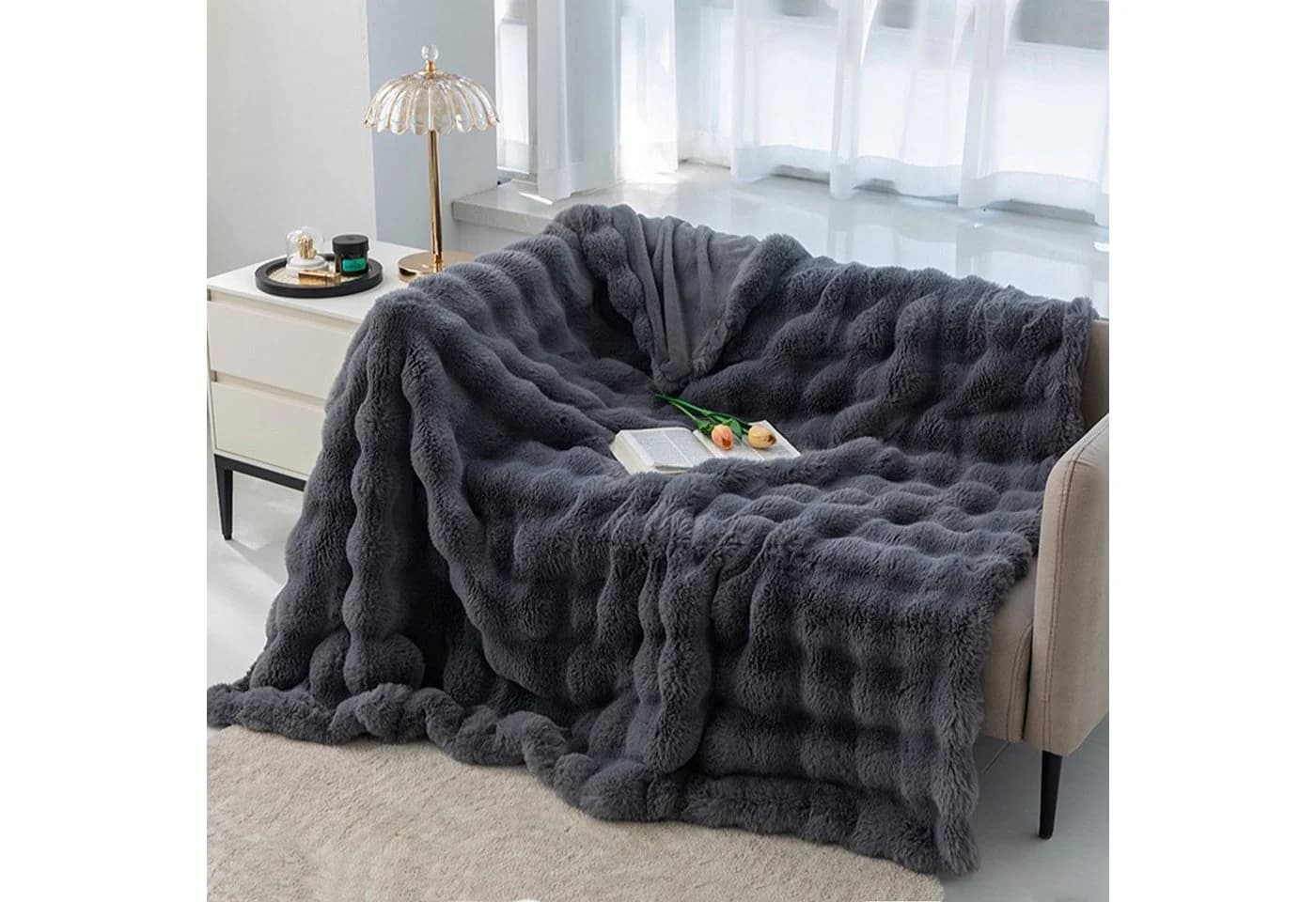 CALIYO Kuscheldecke Flauschig Warme Sofadecke Kunstfelldecke - Bild 2