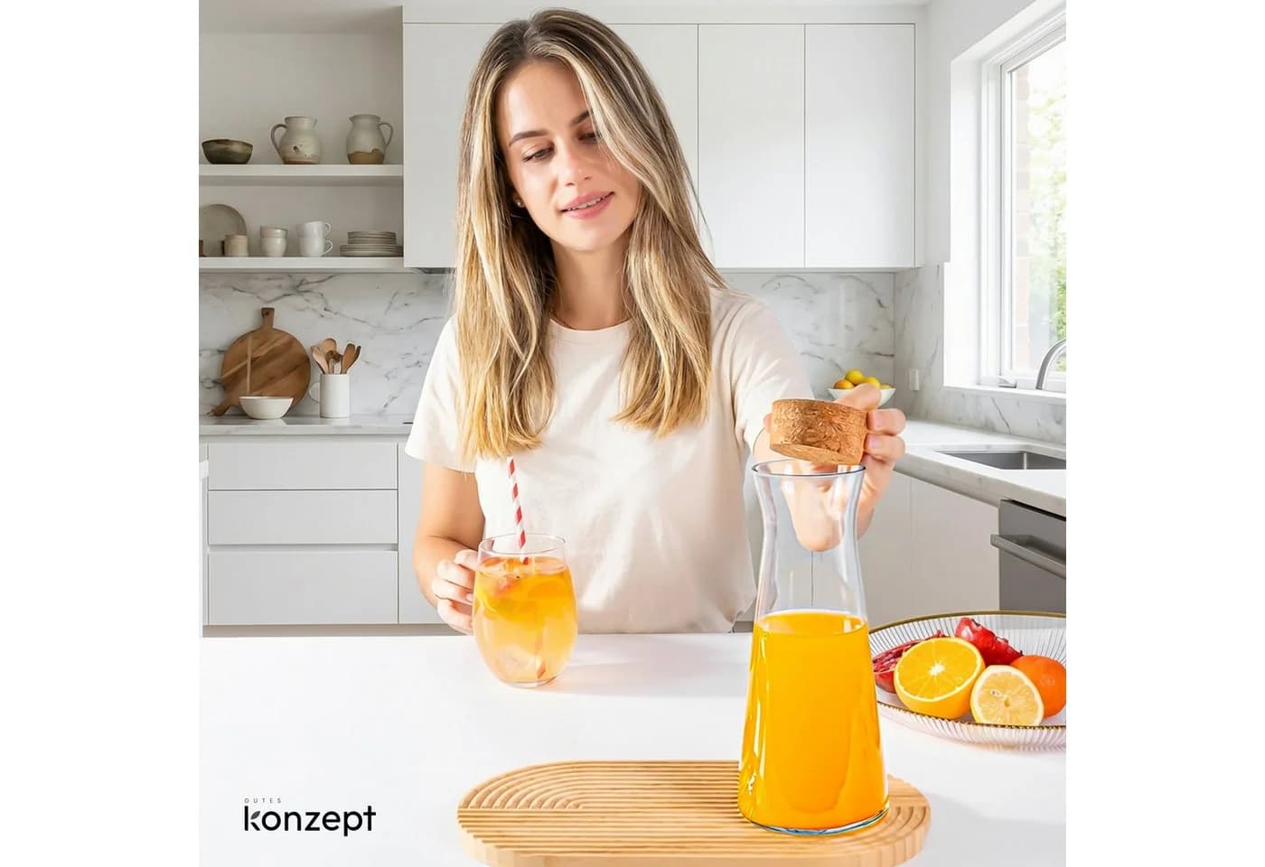 KONZEPT Wasserkaraffe mit Korkdeckel 1L Glas transparent - Bild 4