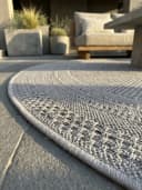 KADIMA DESIGN Teppich VENTOUX Grau 80x80 cm Outdoor Balkonteppich Bild 4