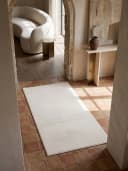 KADIMA DESIGN Teppich ALDAN Creme 60x110 Uni Polyester Antirutsch Bild 2