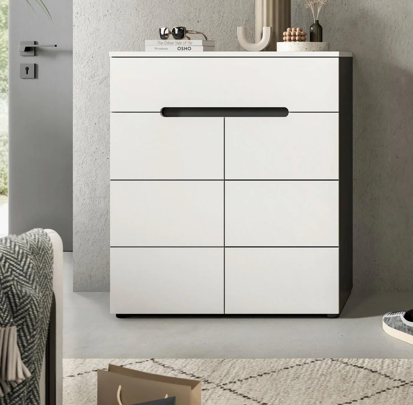 furnling Schuhkommode Cano grau/weiß mit 2 Türen und Schublade