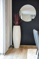 VIVANNO Bodenvase MAGNUM Rund Weiß Hochglanz Fiberglas Bild 4