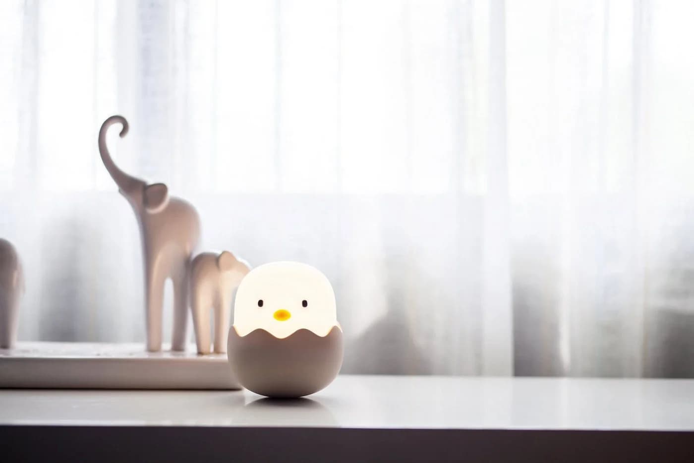 NIERMANN LED Nachtlicht Eggy Egg Weiß Tumbler Design - Bild 4