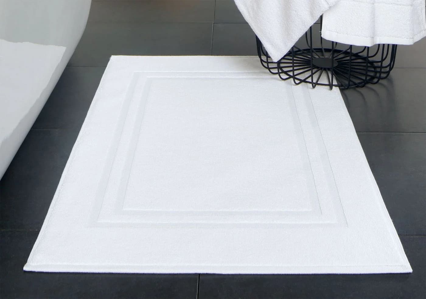 texpot Badematte Weiß 100% Baumwolle 800g/m² Hoch-Tief Borte
