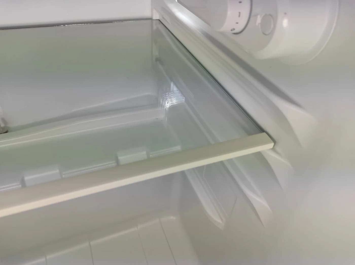 dieGlasschmiede Einlegeboden Kühlschrank Klarglas 45cm mit Kantenschutzleiste - Bild 4