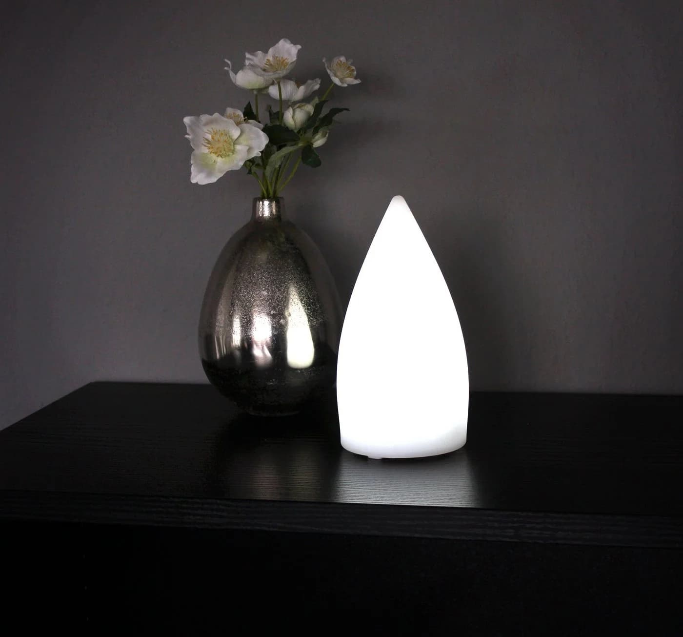 Arnusa LED Tischleuchte RGB Kabellos mit Fernbedienung - Bild 5