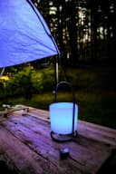 Arnusa LED Tischleuchte Kabellose Akku RGB Lampe PL408 Dekoleuchte 17x30 cm USB-Ladefunktion LED fest integriert Farbwechsel Weiß Rot Blau Fernbedienung Indoor und Outdoor Nachttischlampe Bild 4
