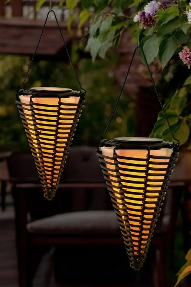 Arnusa LED Solarleuchte Hängelampen 2er Set Rattan-Optik Warmweiß - Bild 4