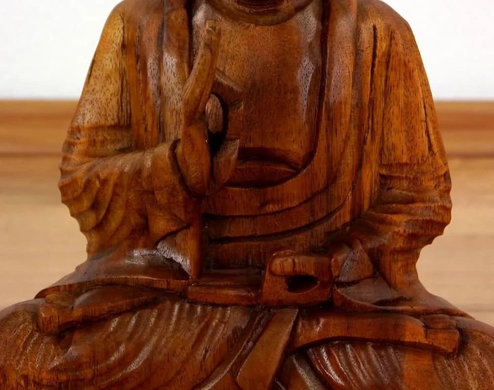 livasia Buddhafigur Bali aus Holz Deko 32 cm - Bild 3