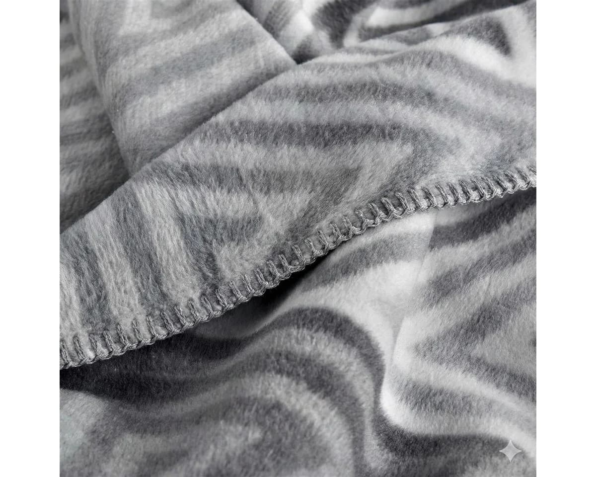 SEI Design Plaid Kuscheldecke Grau Nordic Elegance 150x200 cm - Bild 4