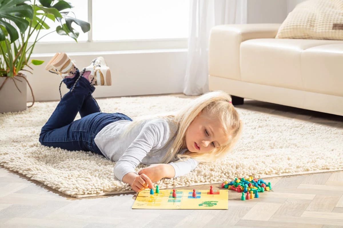 Wissner® aktiv lernen Lernspielzeug 100 RE-Wood® Spielfiguren Halma-Kegel - Bild 5