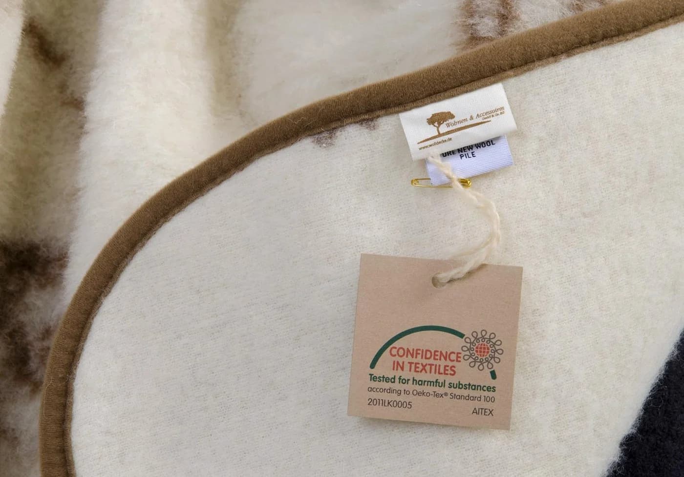 Wohnen und Accessoires Kinderbettdecke 100% Merino Beige - Bild 4