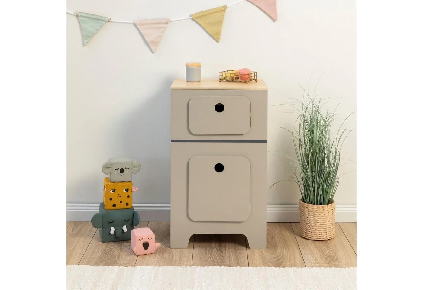 MUSTERKIND Kinder-Kühlschrank Mix & Match warmgrau/natur Holz - Bild 3