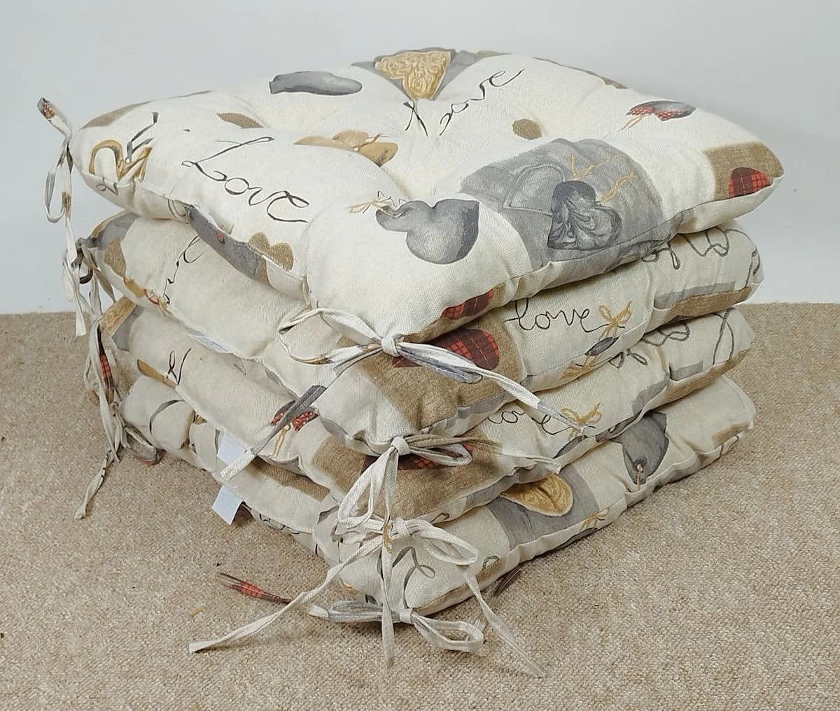 Rattani Sitzkissen Set 4x Beige Love Muster 42x42 cm