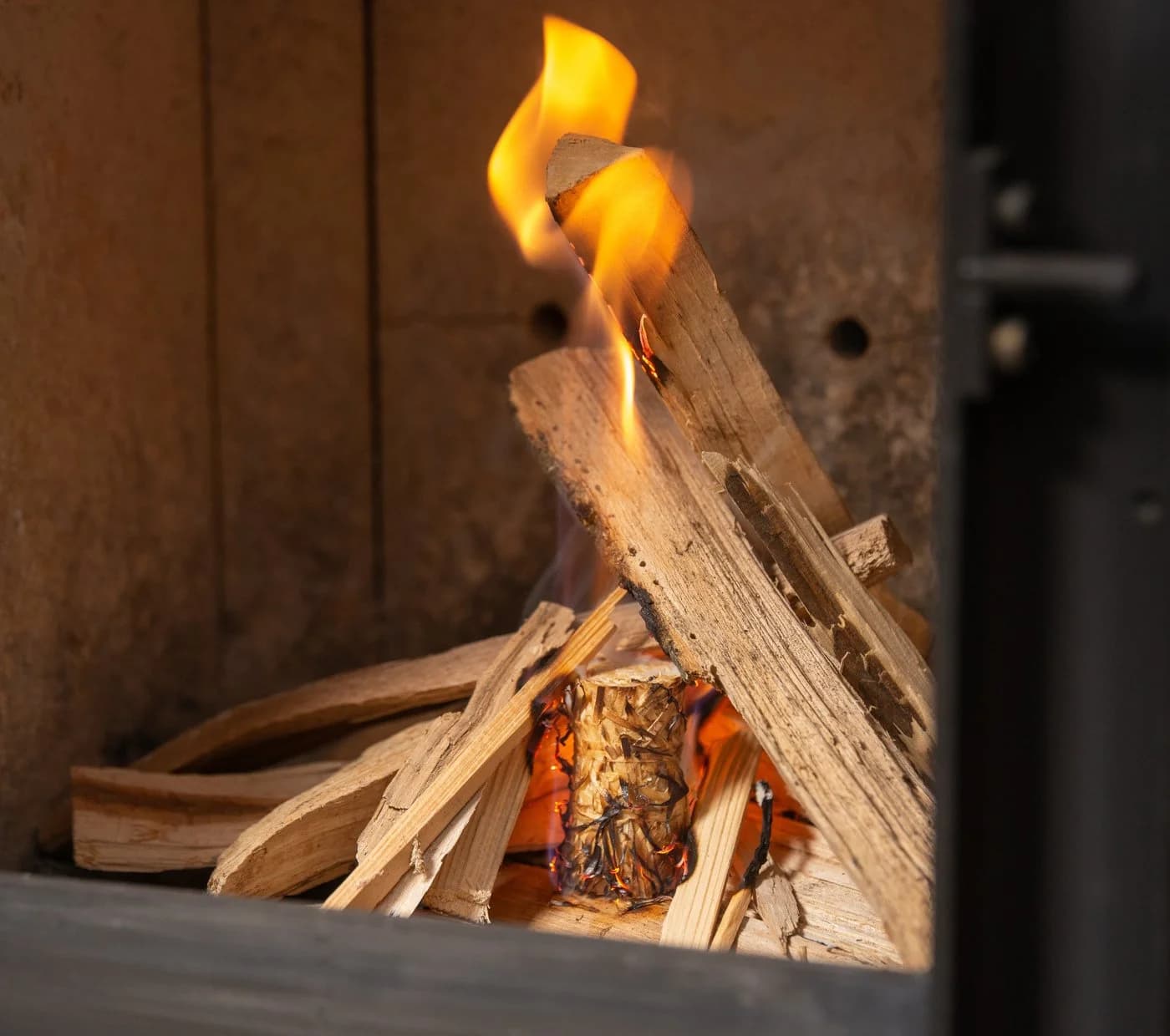 naturling Grillanzünder Holzwolle gewachst 1.25 kg - Bild 5