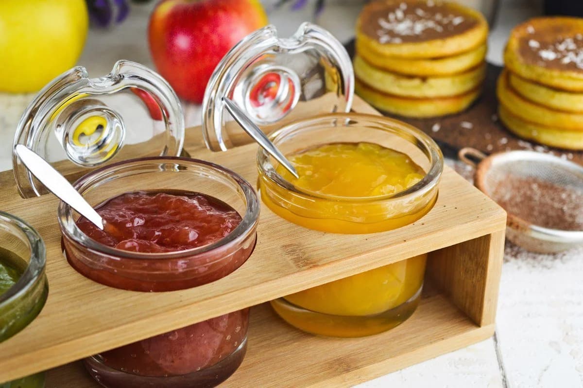 Sendez Gewürzbehälter 3 Gewürzgläser mit Holzgestell und Löffeln - Bild 4