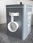 Sendez Aufbewahrungsdose 6L Grau Metall mit Griff und Löffel Bild 4