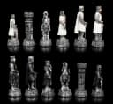 Figuren Shop GmbH Schachfiguren Set Kreuzritter Schwarz Weiß Kunststein Bild 4