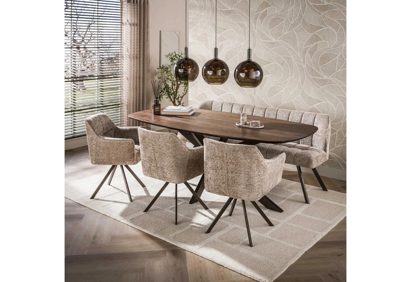 LEVEN Lifestyle Esstisch ESCANDI Oval Akazie massiv braun
