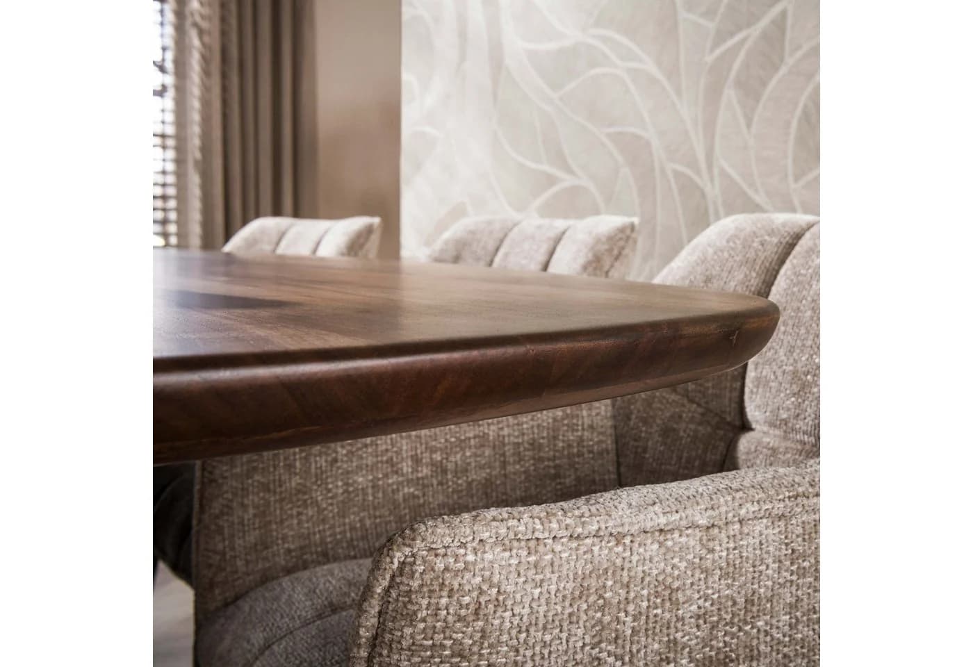 LEVEN Lifestyle Esstisch MILANO oval massiv Akazienholz Braun - Bild 3