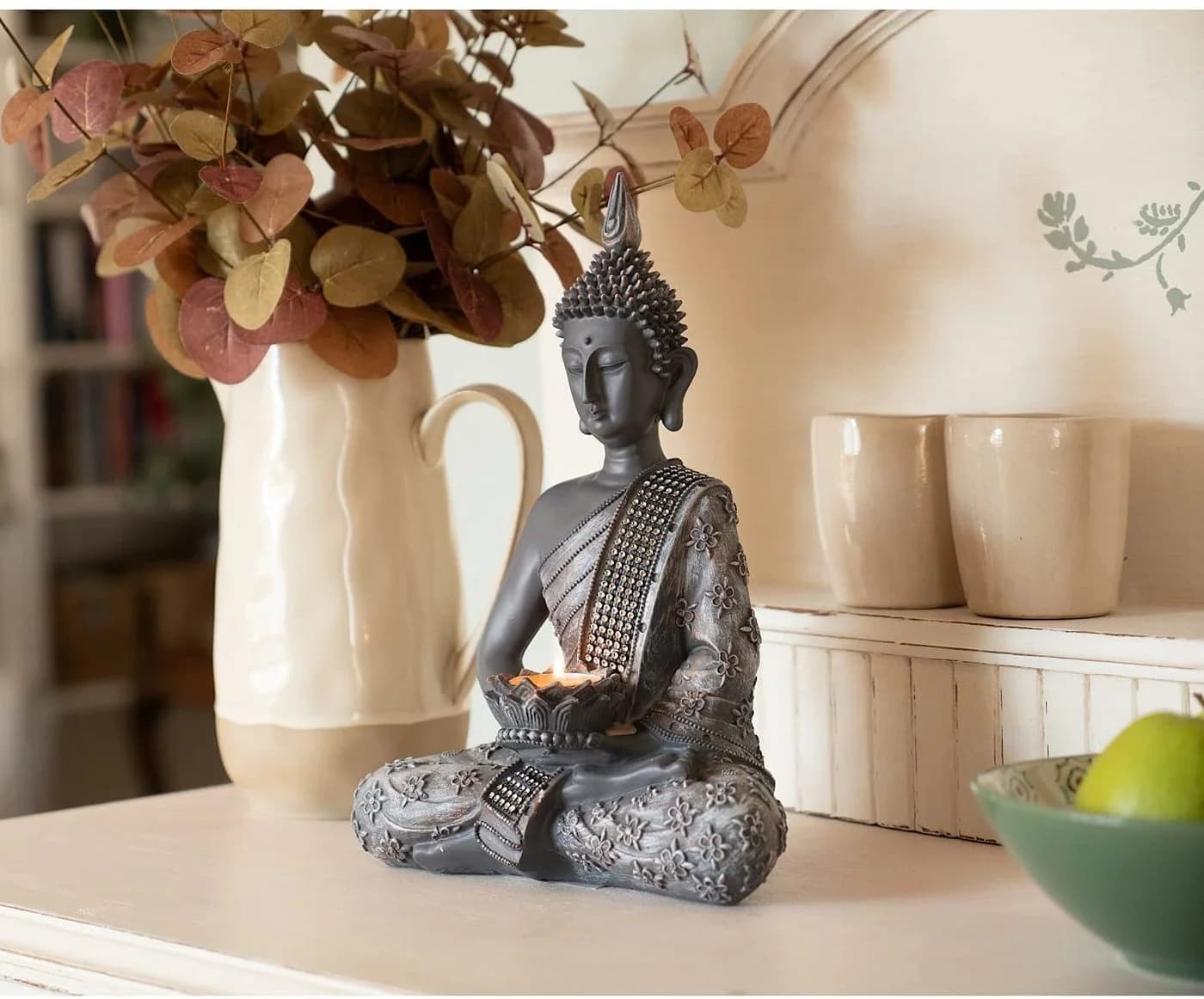 INtrenDU Buddhafigur mit Teelichthalter und Strass-Schärpe