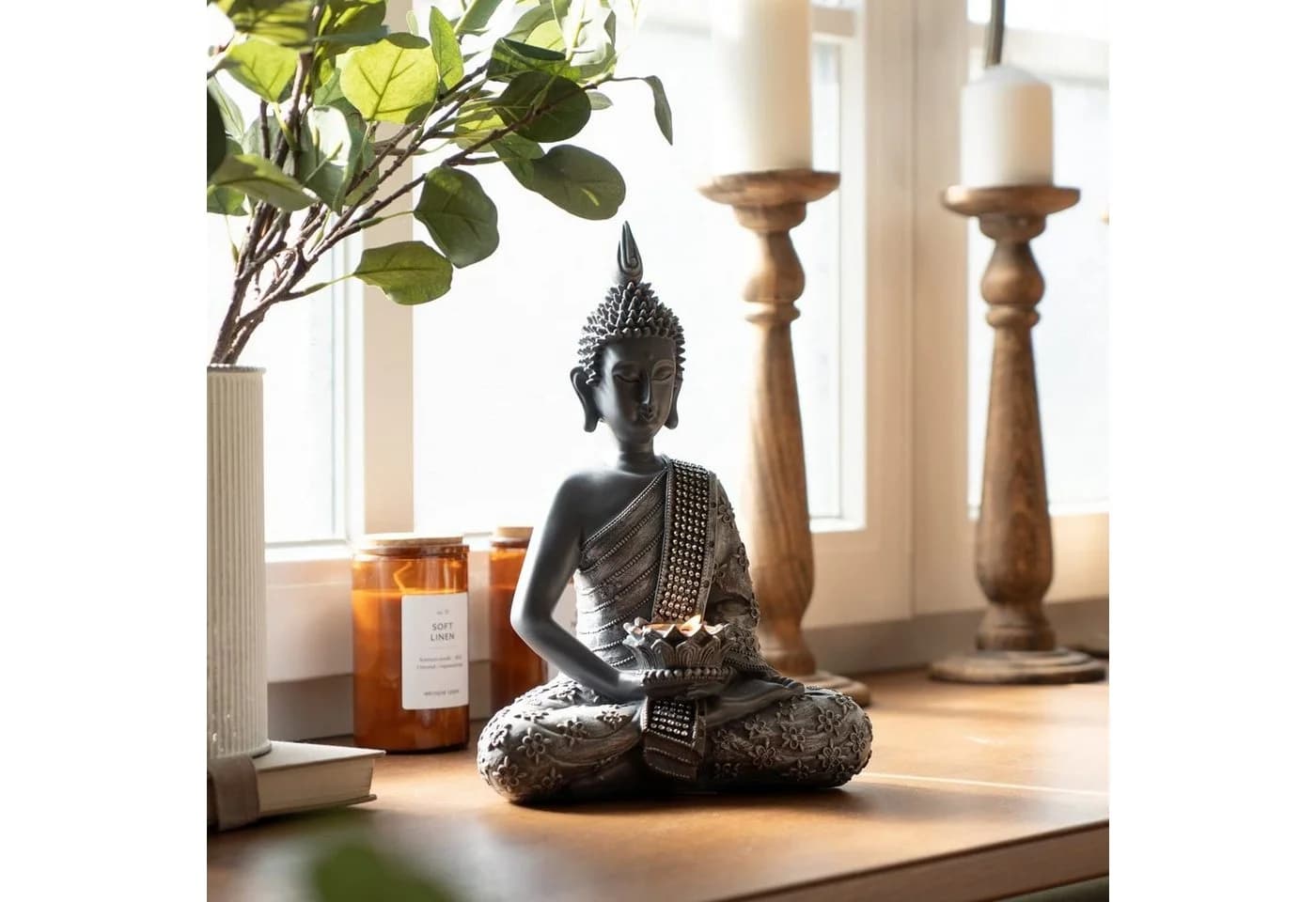 INtrenDU Buddhafigur mit Teelichthalter und Strass-Schärpe - Bild 5