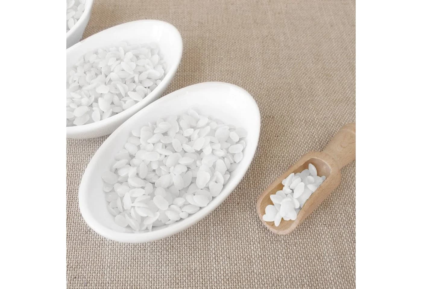 Oputec Paraffinwachs-Pastillen 2 KG Weißes Kerzenwachs - Bild 3