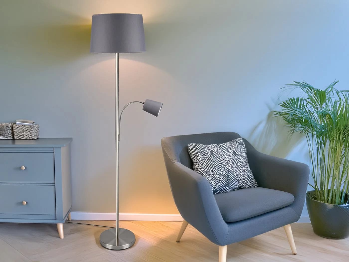 Elegante Stehlampe in Silber und Grau - Bild 3