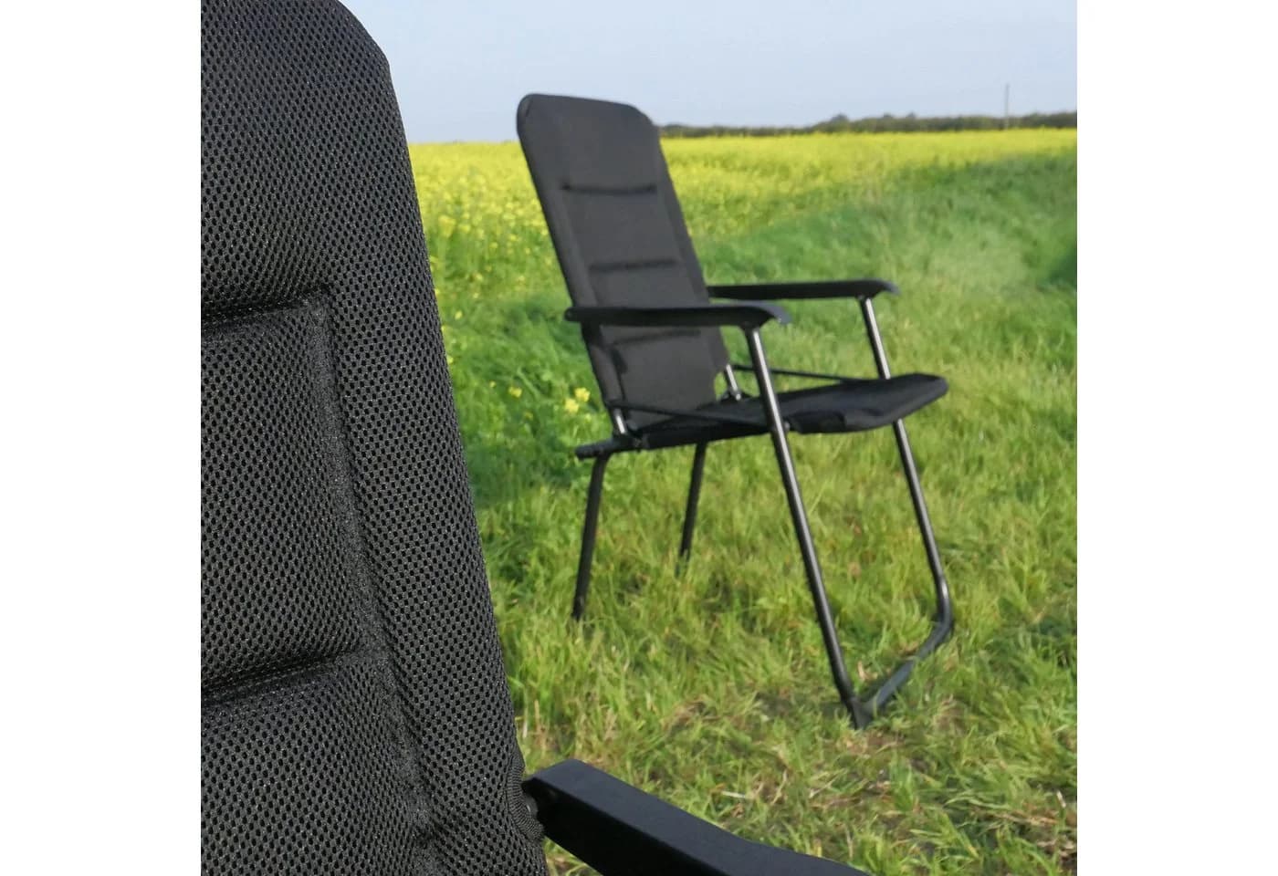 yourGEAR Klappstuhl Lipari 3D Mesh gepolsterter Campingstuhl Dunkelanthrazit - Bild 4