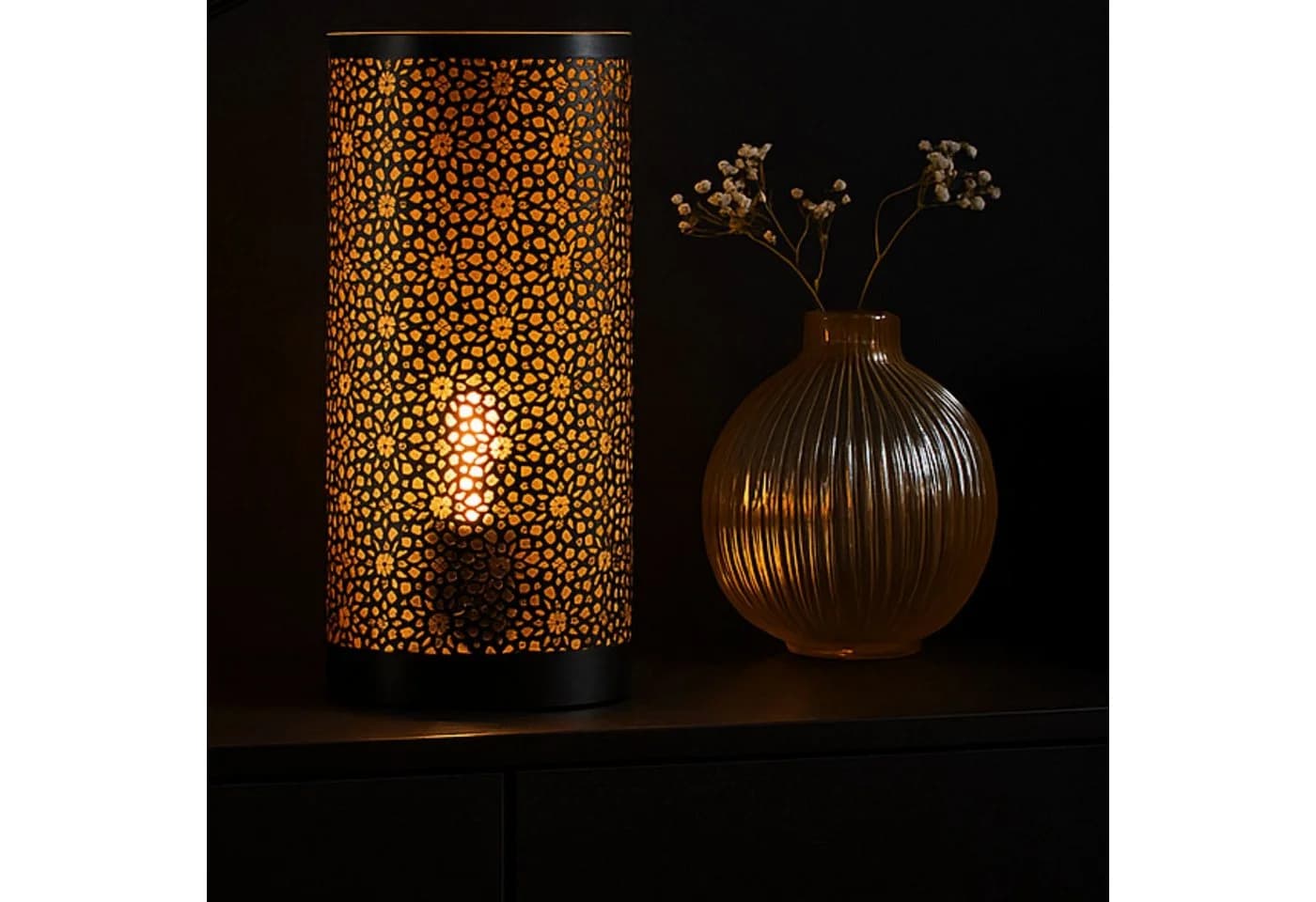 Marrakesch Orient & Mediterran Interior Nachttischlampe Naziha Schwarz-Gold