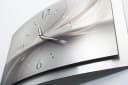 Kreative Feder Funkwanduhr 3D Designer-Wanduhr „Silverline“ Silber Aluminium Bild 3