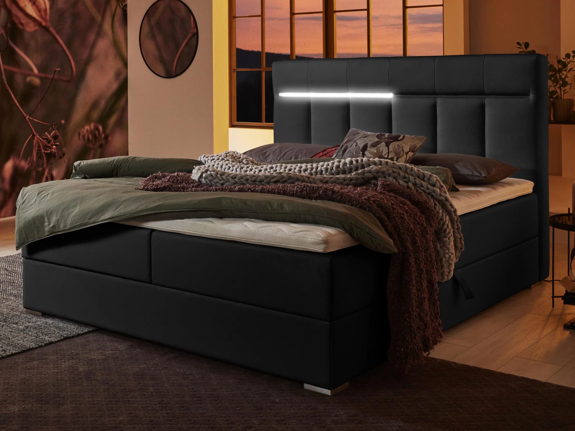 ATLANTIC HOME COLLECTION Boxbett Tessa Schwarz mit LED und Bettkasten