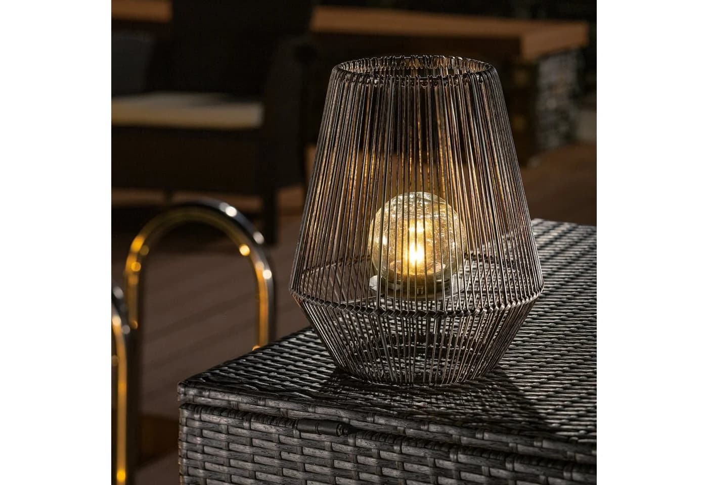 esotec Solar Windlicht Ilona mit Bruchglaskugel und Polyrattan - Bild 2