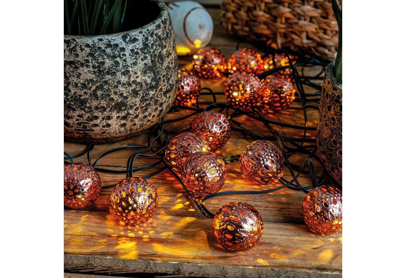 esotec LED Solarkette Oriental Balls 20 Kugeln Bronze - Bild 2