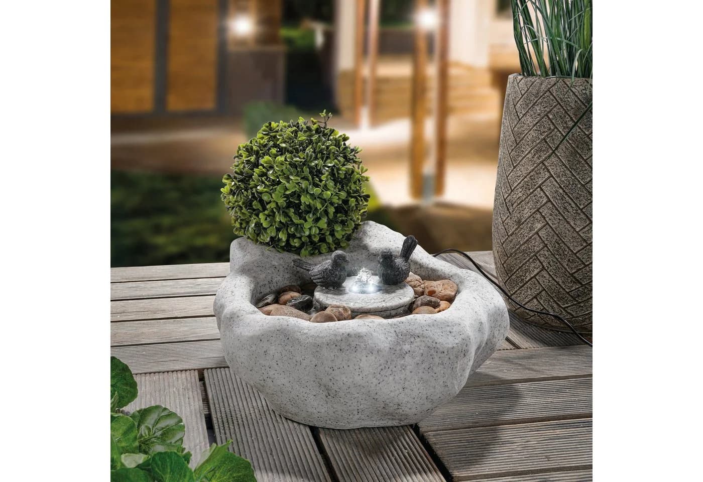 esotec Solarbrunnen Vogelbad Grau mit LED-Licht - Bild 2