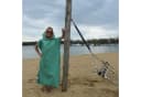 HEKERS Badeponcho Surfponcho aus Mikrofaser mit Kapuze und Druckknöpfen Bild 3