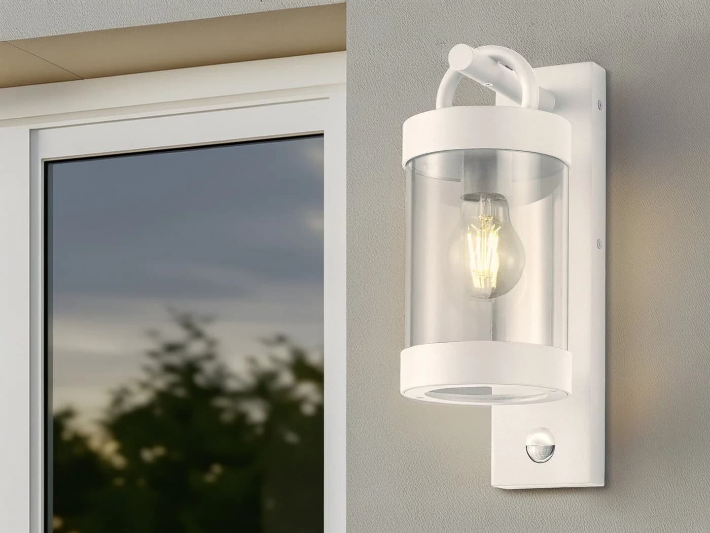 TRIO Leuchten LED Außen-Wandleuchte Weiß Bewegungsmelder Landhausstil - Bild 5