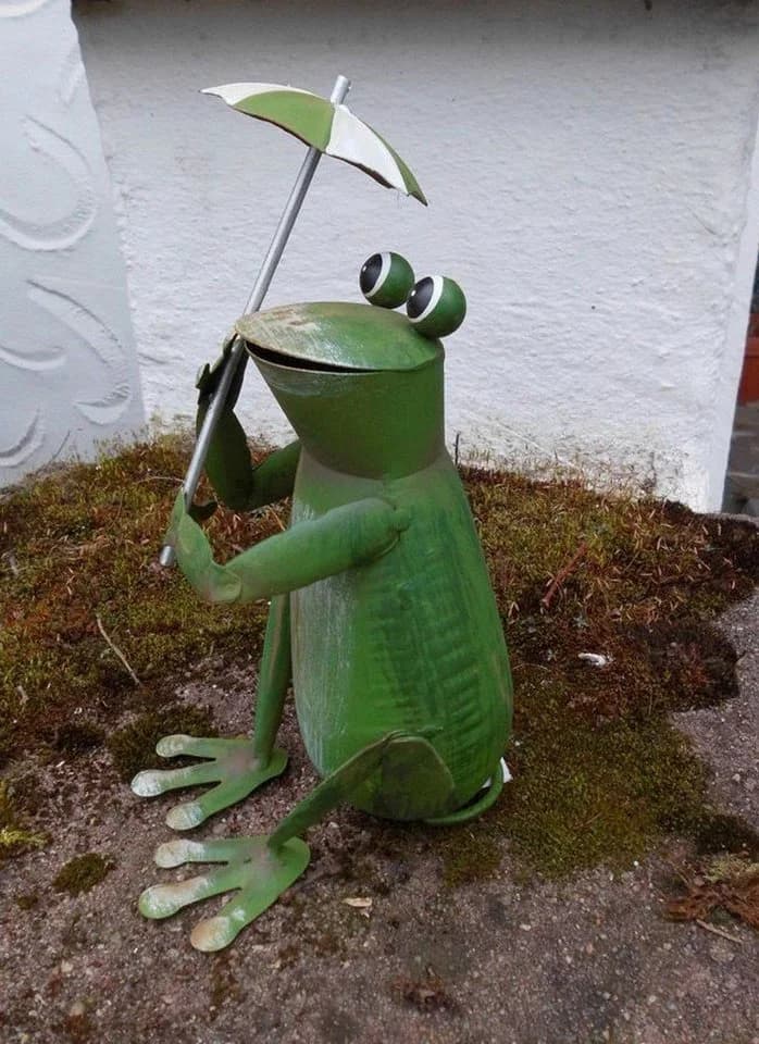 Deko-Impression Gartenfigur Frosch mit Regenschirm Eisen