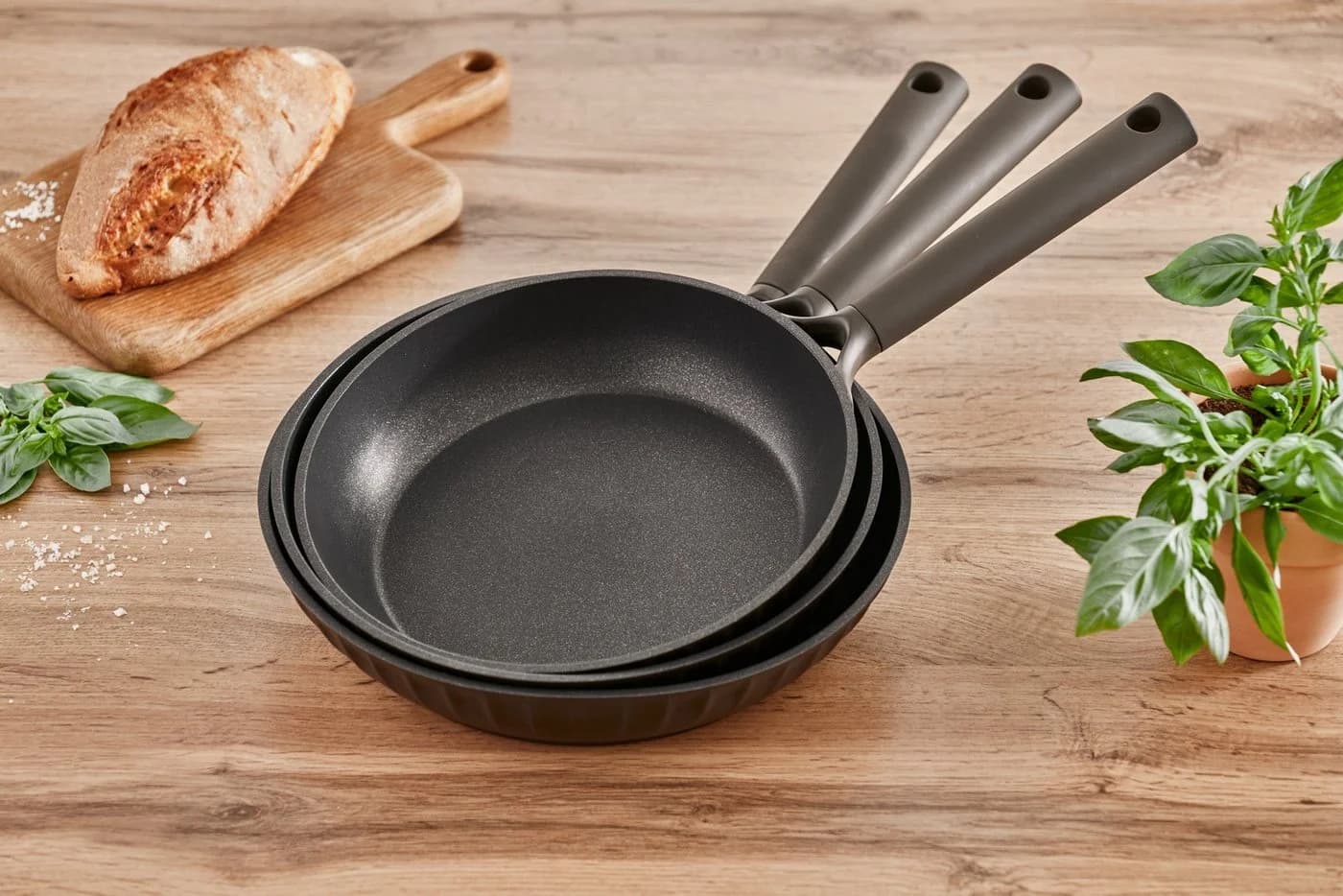 RESTO KITCHENWARE Ascella Bratpfanne 28cm - Aluminiumguss, Antihaft - Bild 3