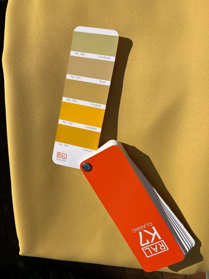 novumfix Verdunkelungsvorhang Sunout/20 Curry Thermovorhang XXL Kräuselband - Bild 4