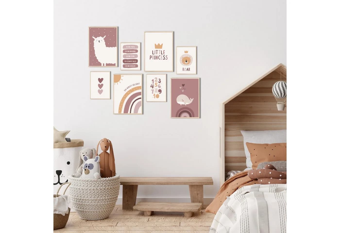 MeinBaby123® Poster Kinderzimmer Alpaka & Freunde Rosa 8er Set