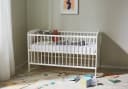 Kids Collective Babybett Weiss Kiefernholz Umbaubar Mit Matratze Bild 5