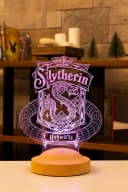 Geschenkelampe LED Nachttischlampe Slytherin Hogwarts Harry Potter 3D Nachtlicht Bild 4